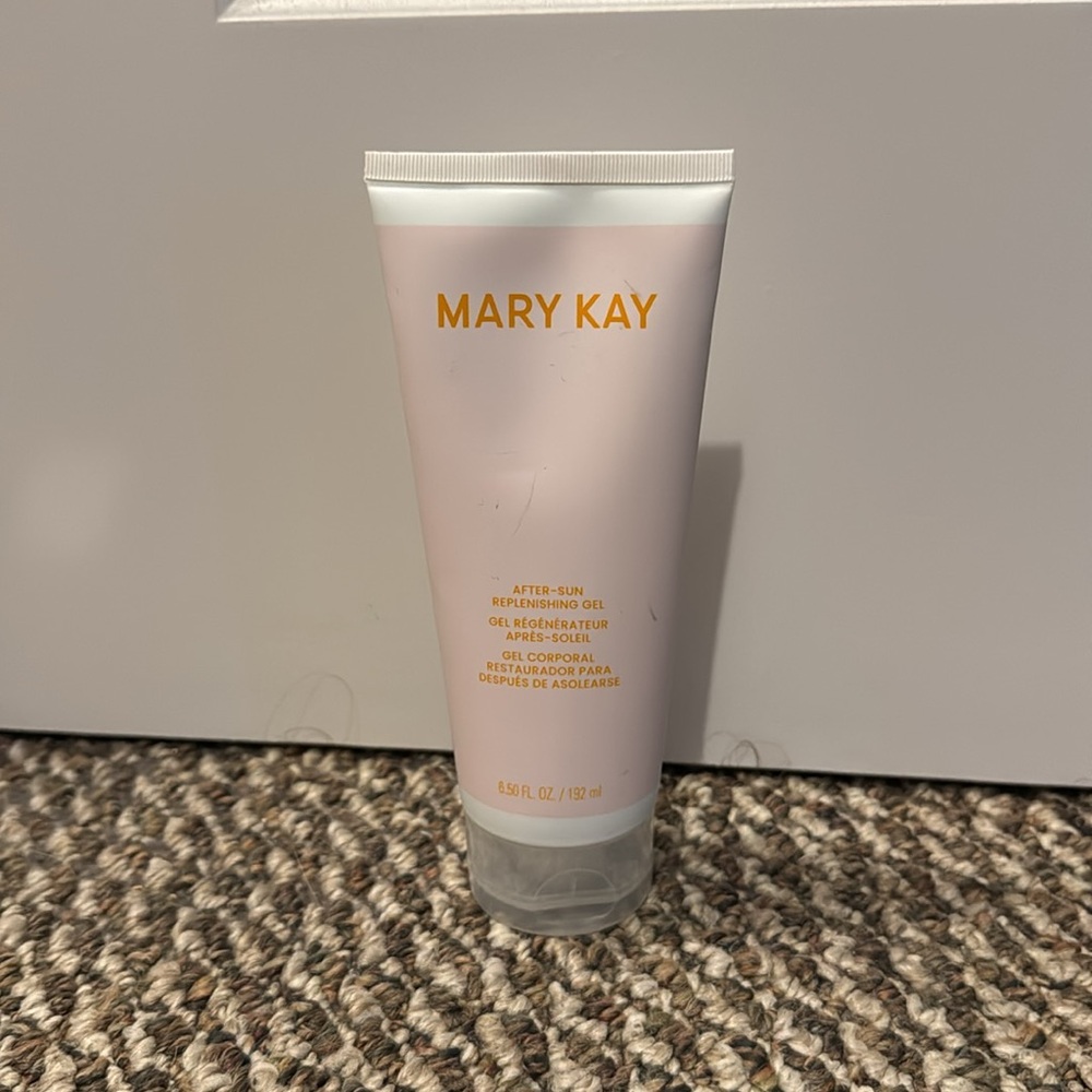 Mary Kay After Sun Replenishing Gel